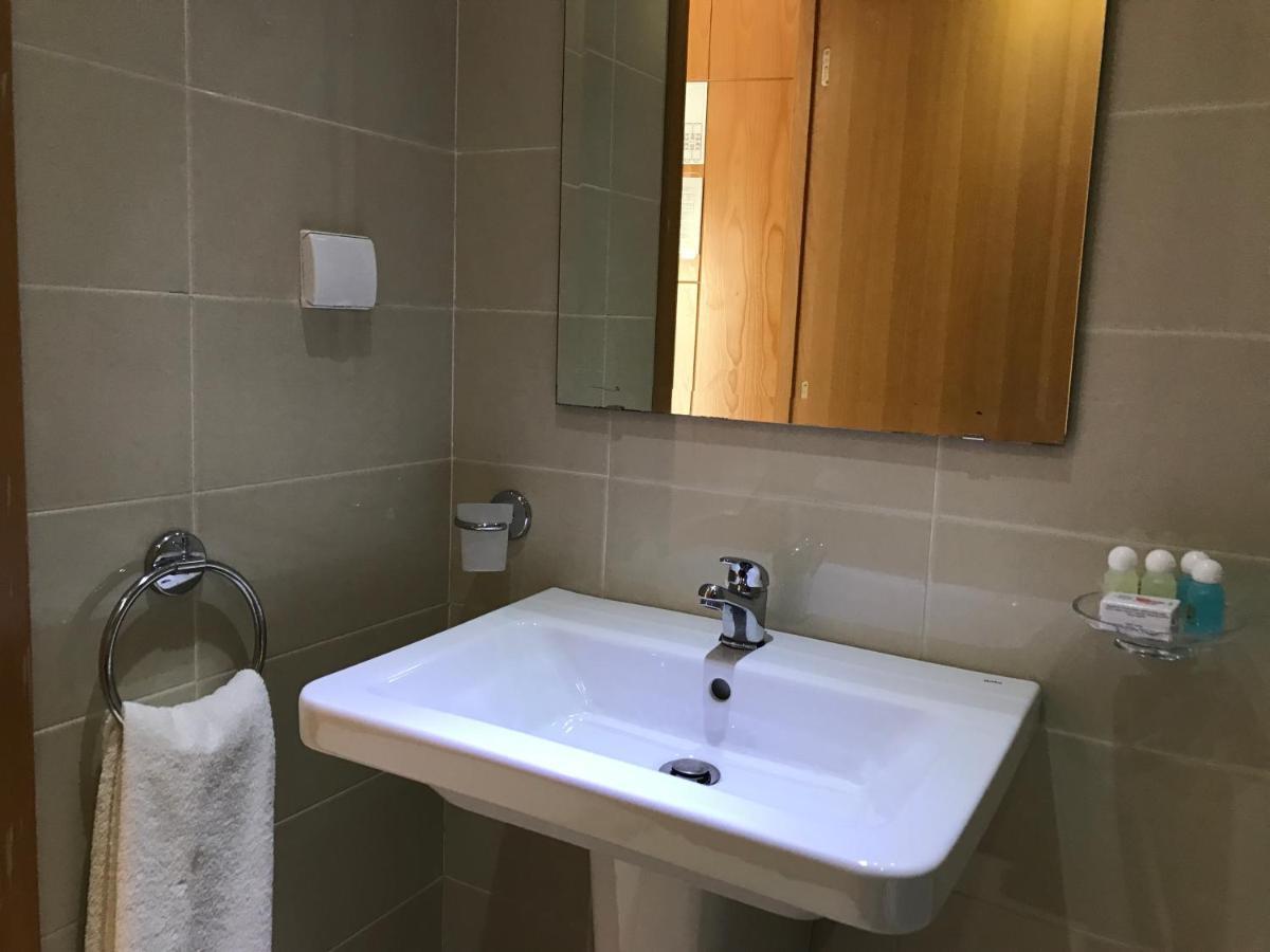Hotel Al Karmel Tunis Eksteriør billede