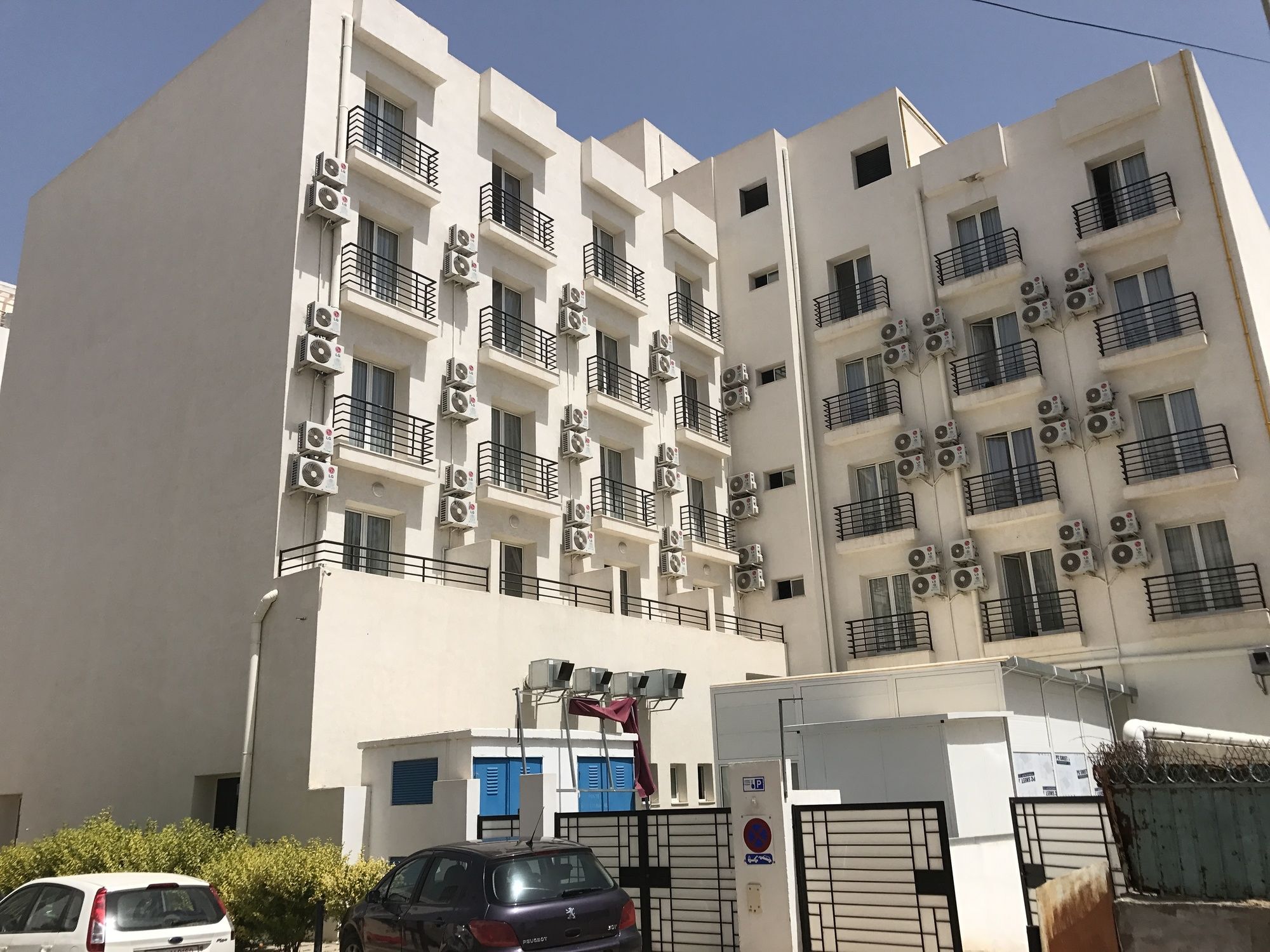 Hotel Al Karmel Tunis Eksteriør billede