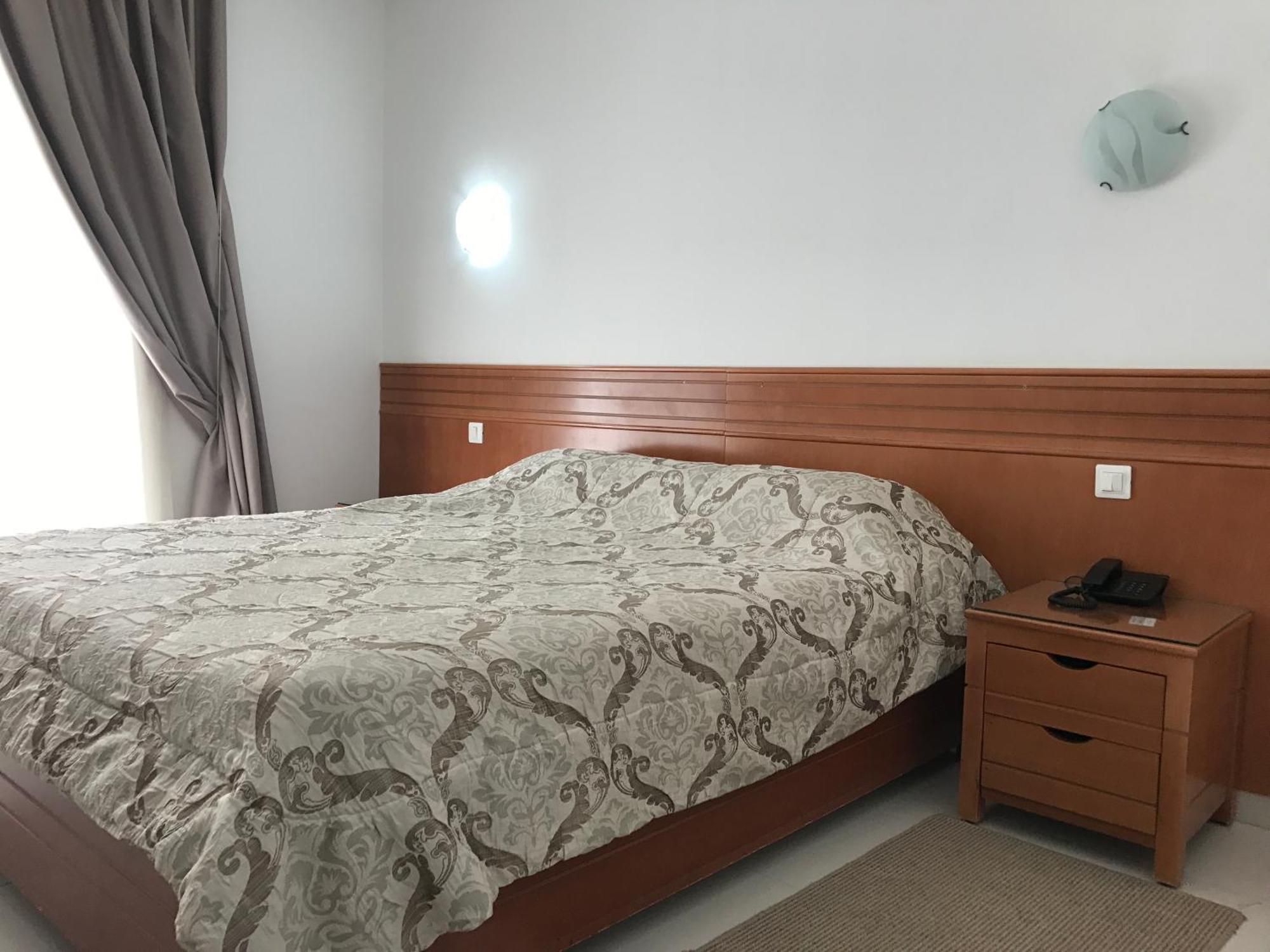 Hotel Al Karmel Tunis Eksteriør billede
